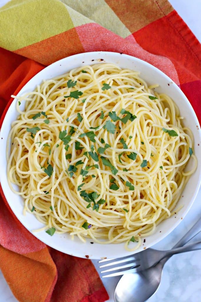 Espaguetis con Ajo y Aceite de Oliva