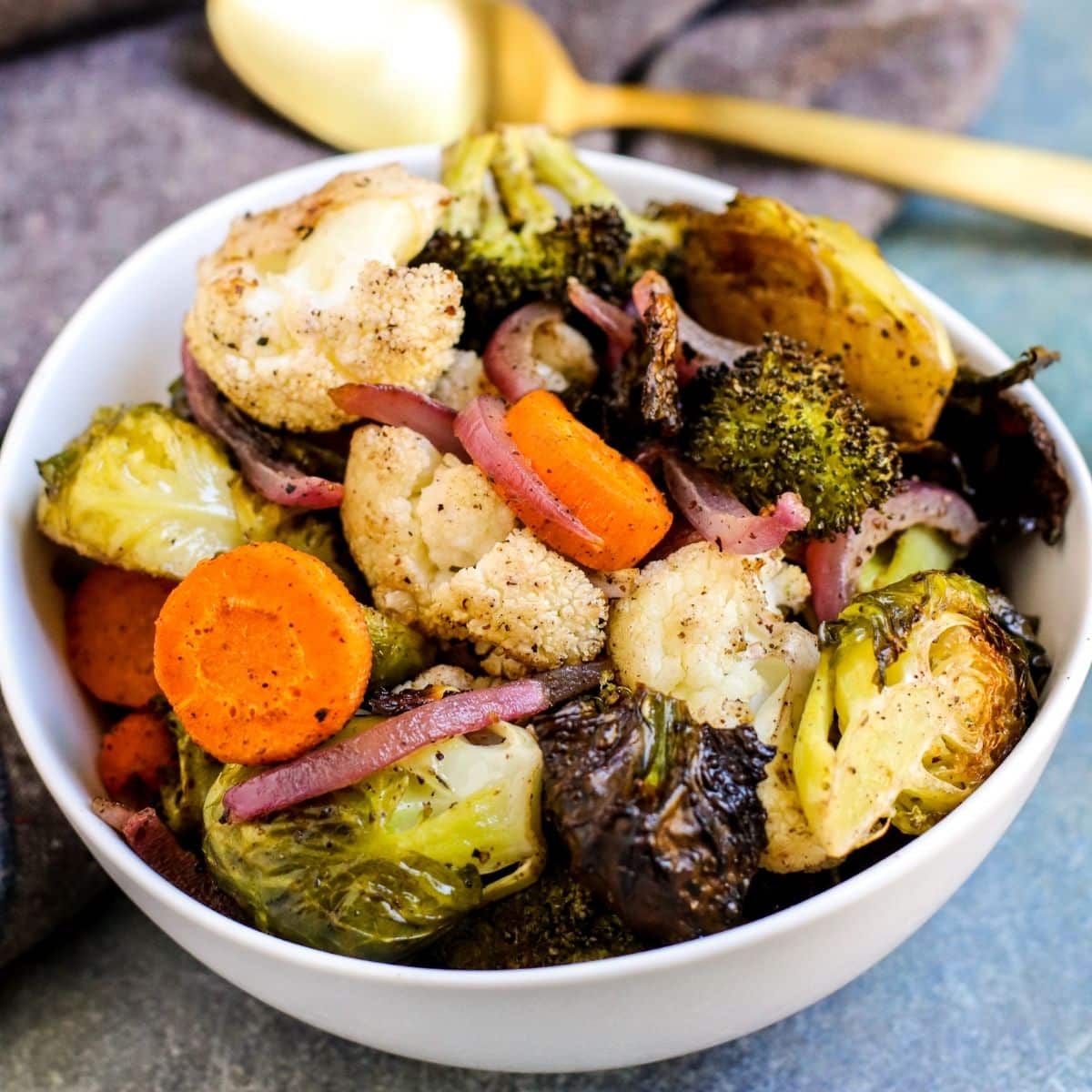 Roasted Brussels Sprouts and Cauliflower FI 1200